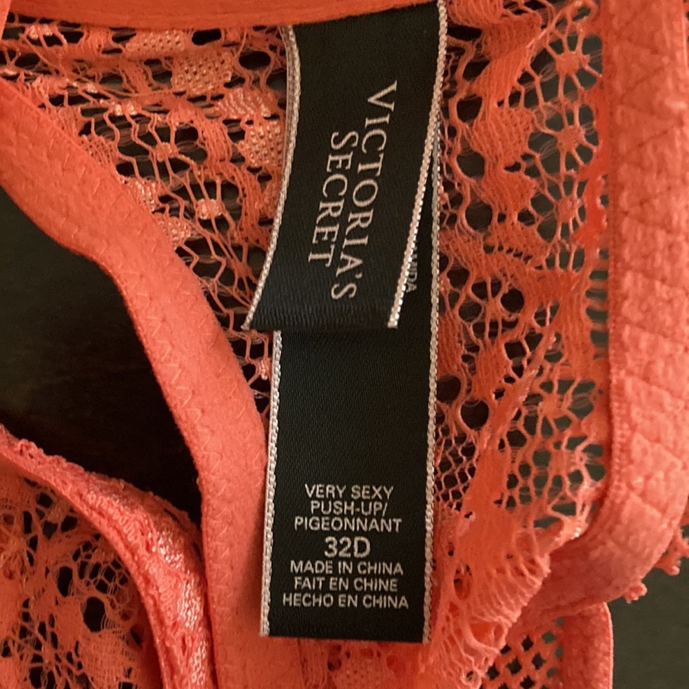 Orange bra - Picture 3 of 4